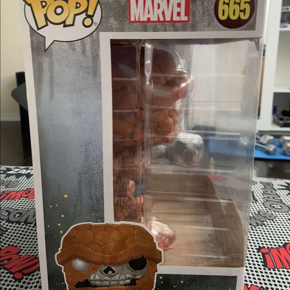 Marvel Zombie Jumbo Funko POP!! LIMITED EDITION - Picture 3 of 4
